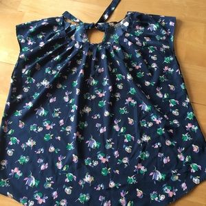 Lauren Conrad summer top.